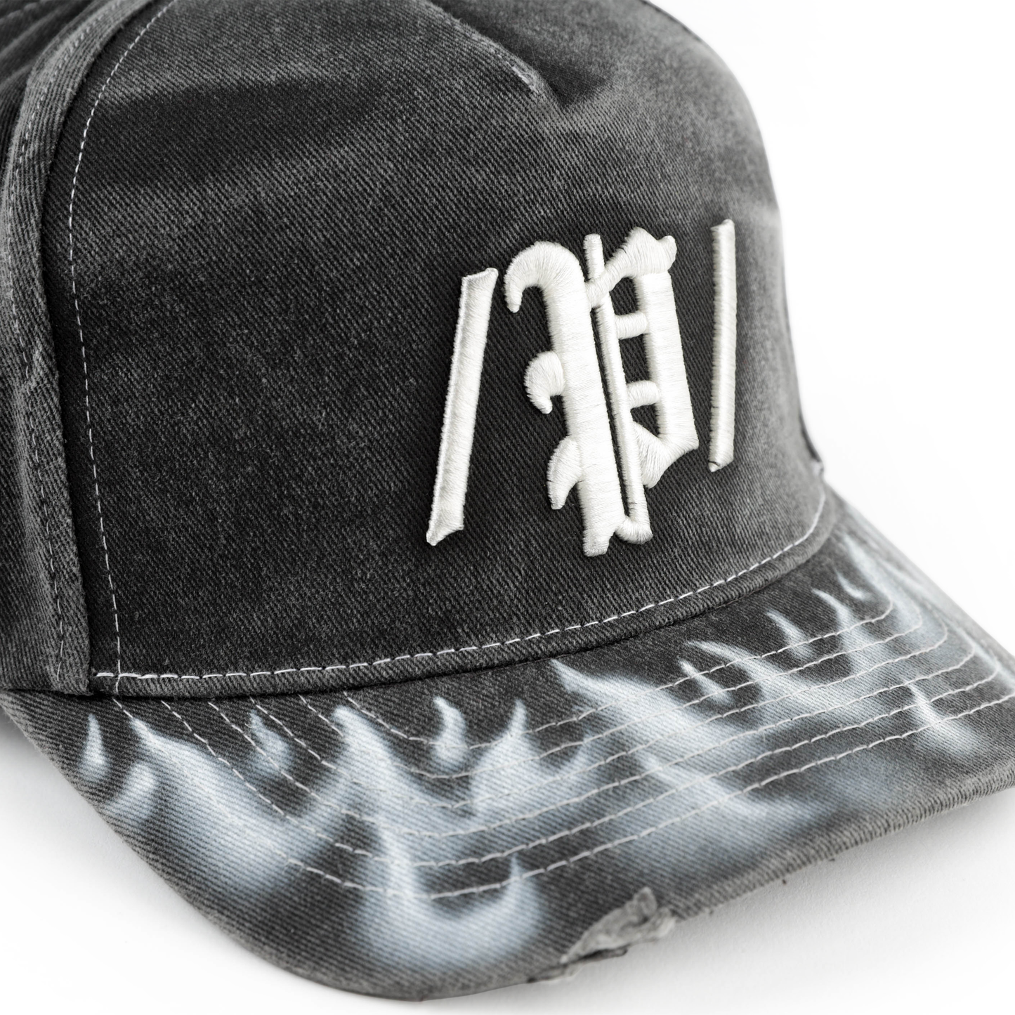 RILA X /PARADOX/ FLAMES V2 CAP