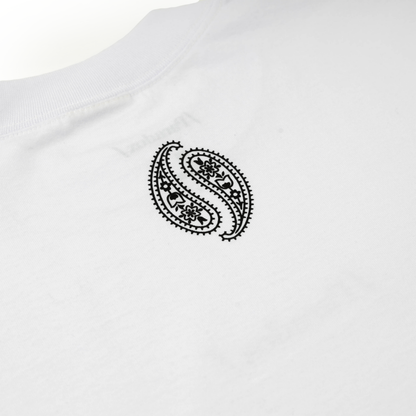 WHITE OVERSIZED LOGO LONGSLEEVE