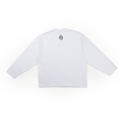 WHITE OVERSIZED LOGO LONGSLEEVE